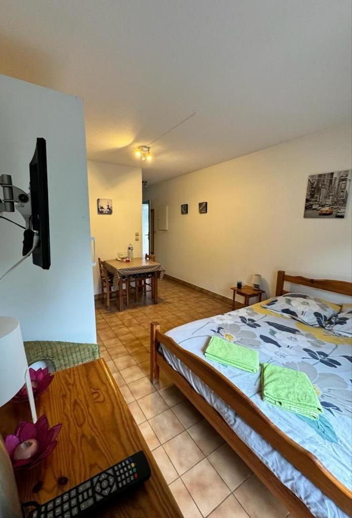 Studio Agreable De 21M2 Balaruc-les-Bains Ngoại thất bức ảnh